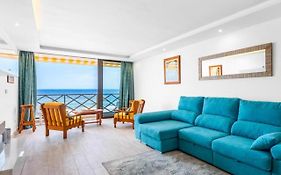 Neptuno Ocean Front Suite